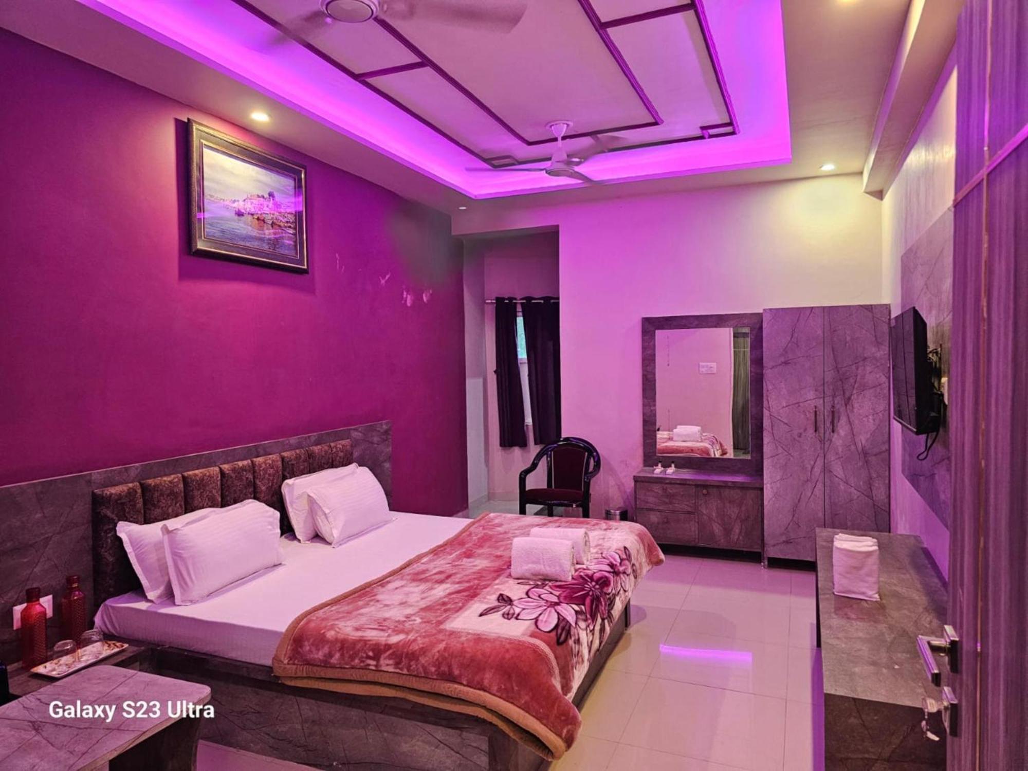 Hotel Kashi Inn Raj Ghat Váránasí Exteriér fotografie