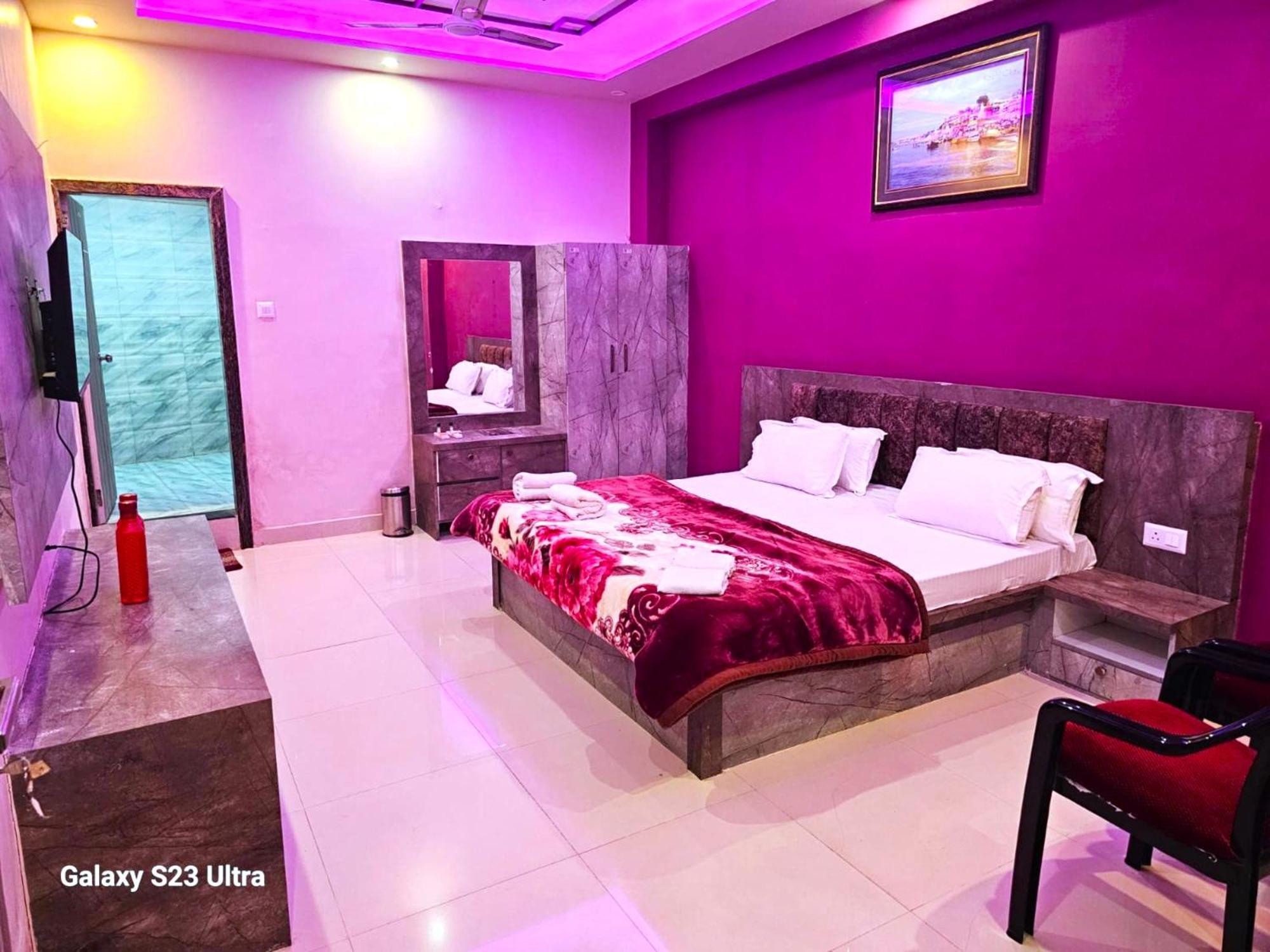 Hotel Kashi Inn Raj Ghat Váránasí Exteriér fotografie